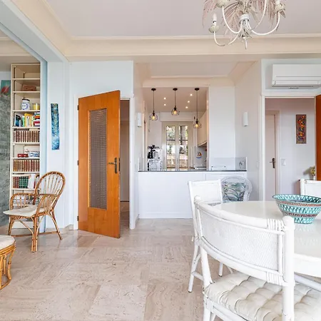 Bellochio - 2bdr With Sea View - Ac - Parking 芒通