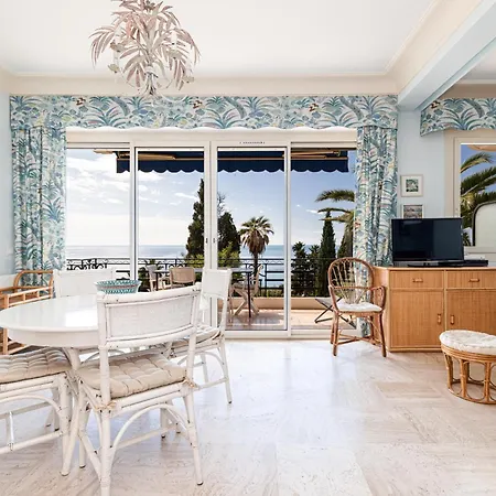 Bellochio - 2bdr With Sea View - Ac - Parking 公寓