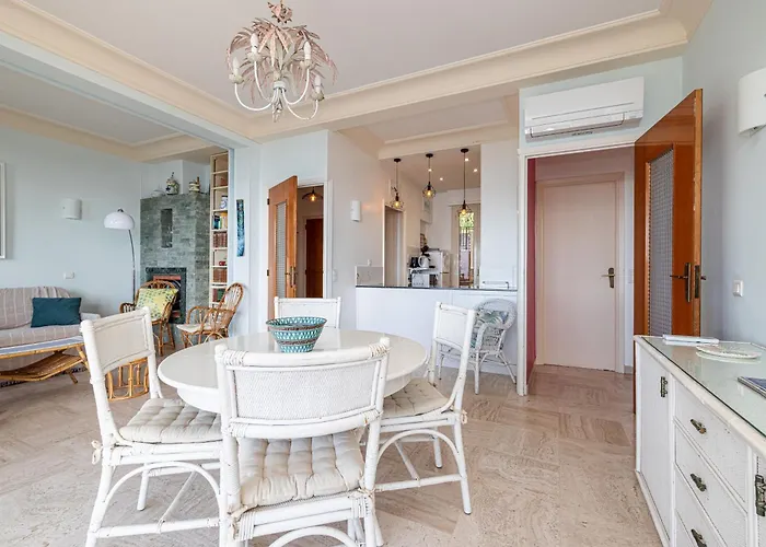 Bellochio - 2bdr With Sea View - Ac - Parking * Menton